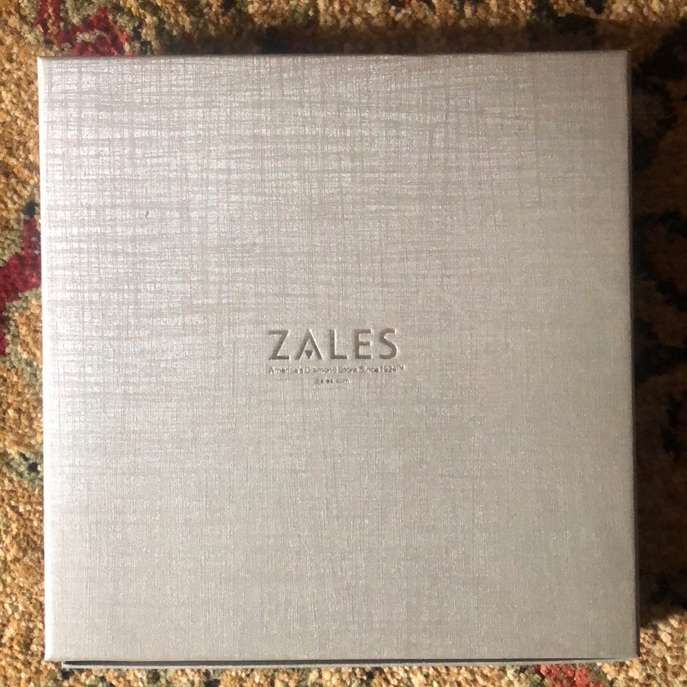 Zales Chocolate Pearls set